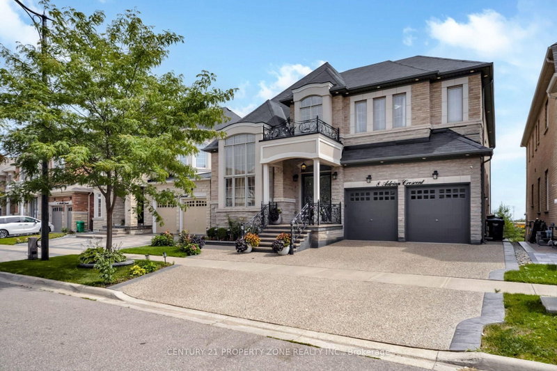 8 Adrian Brampton,ON L6X 5M6 — Photo 5