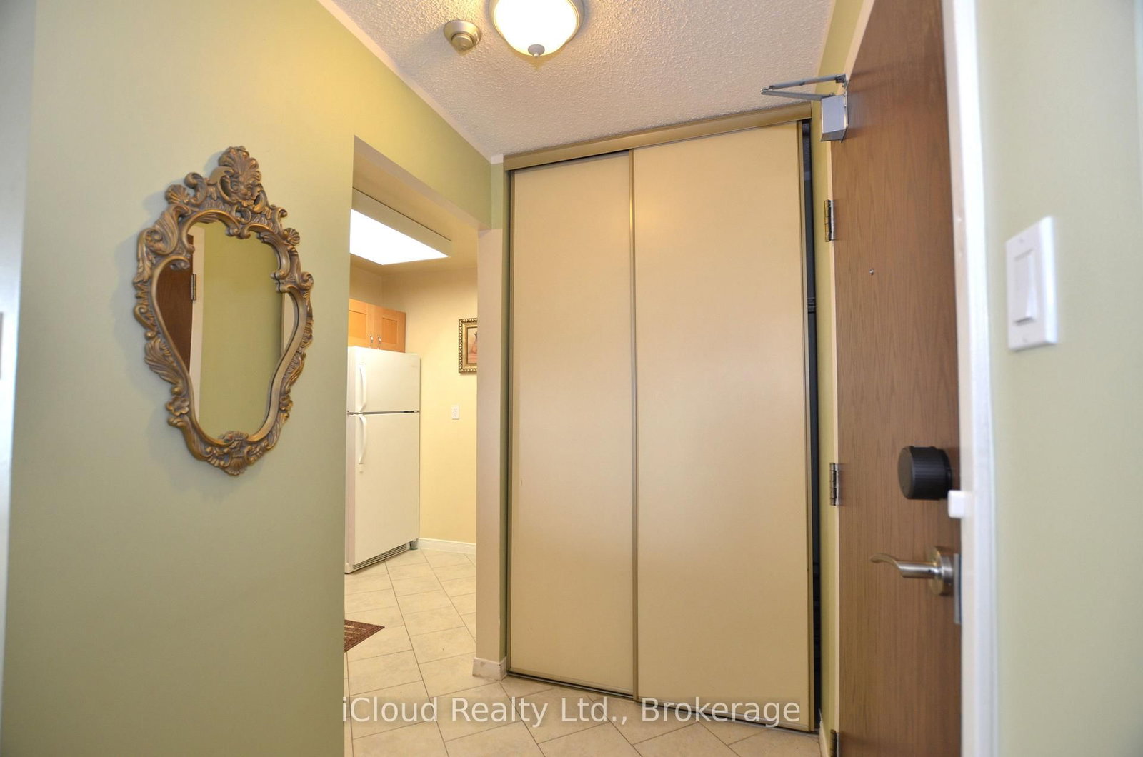 50 Kingsbridge Garden Circle • #915 • Mississauga, ON photo 15