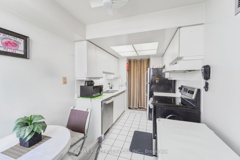 30 Malta Brampton,ON L6Y 4S5 — Photo 10