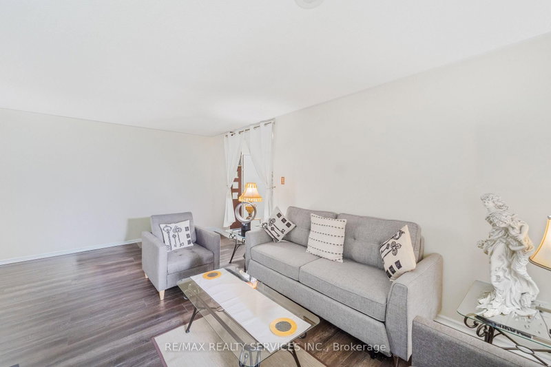 30 Malta Brampton,ON L6Y 4S5 — Photo 17