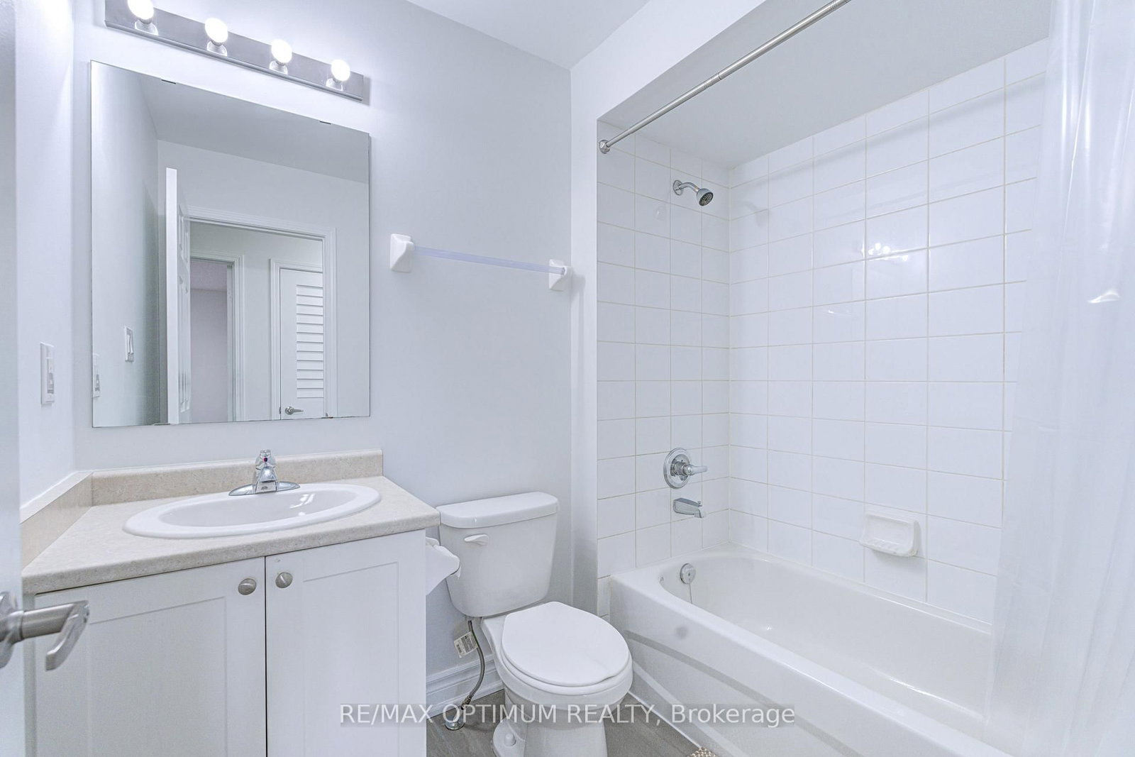250 Sunny Meadow Boulevard • #303 • Brampton, ON photo 24