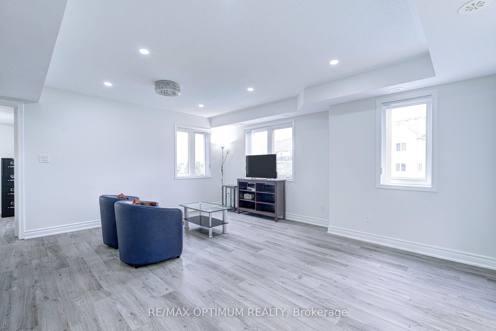 250 Sunny Meadow Boulevard • #303 • Brampton, ON photo 4
