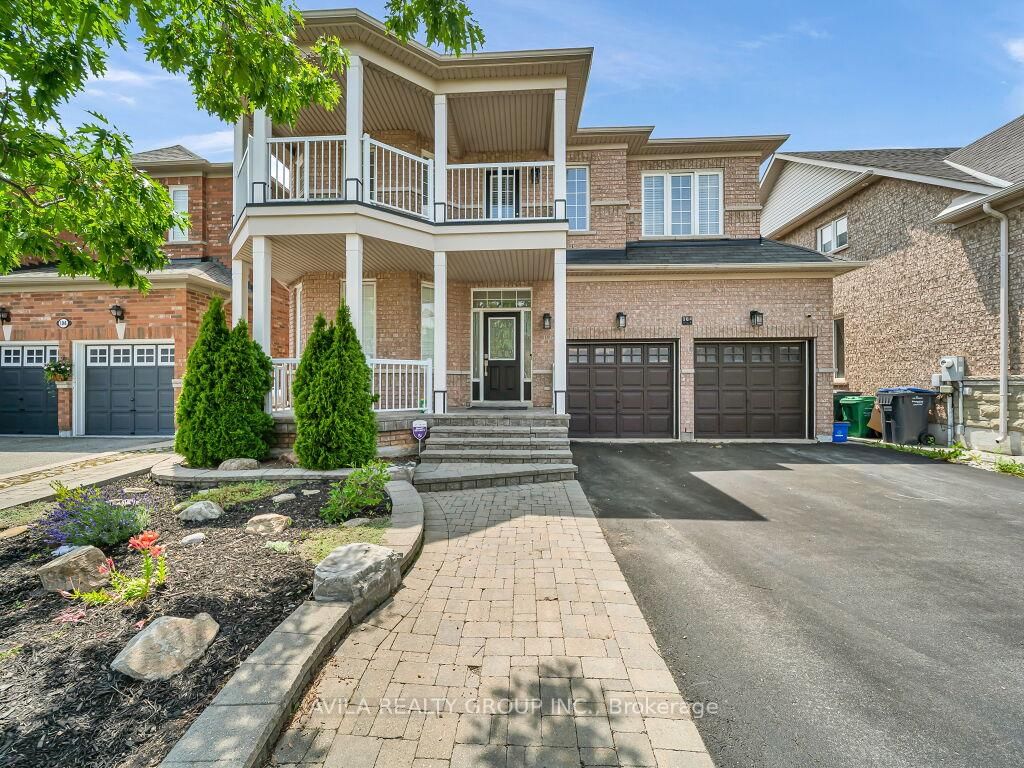 104 Southlake Boulevard • Brampton, ON photo 2