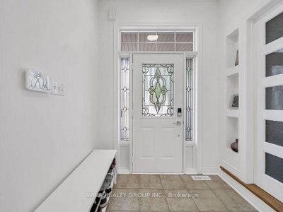 104 Southlake Boulevard • Brampton, ON photo 4
