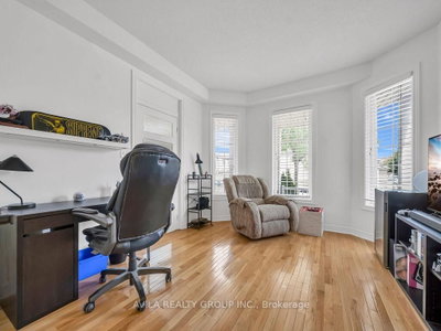 104 Southlake Boulevard • Brampton, ON photo 7