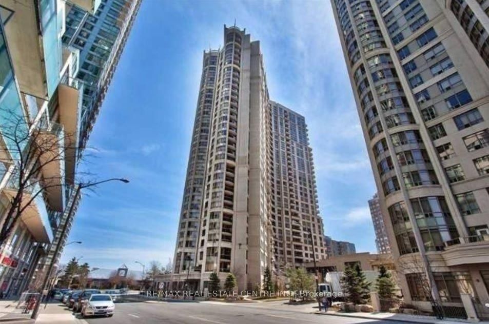 2023 - 3888 Duke Of York Boulevard, Mississauga 2