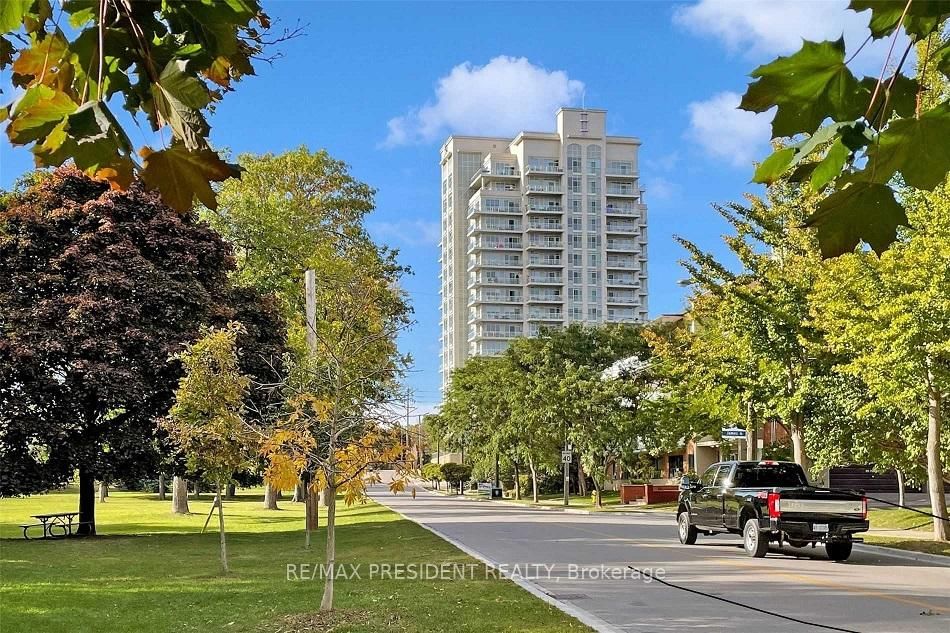 3865 Lake Shore Boulevard W • #1101 • Toronto, ON photo 38