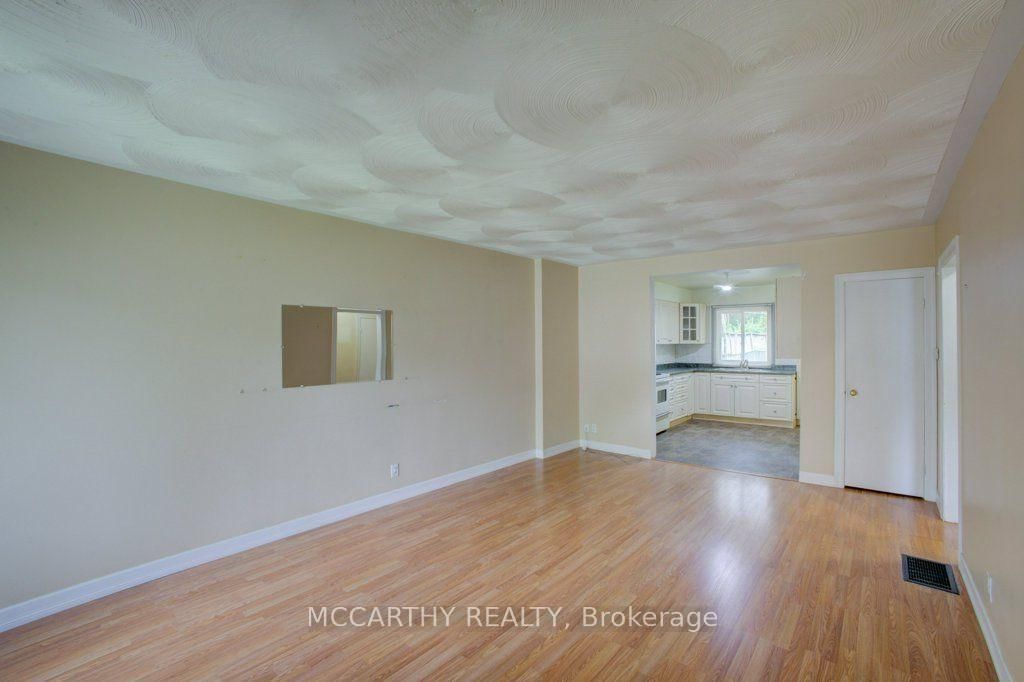 20 Sarah Street • Orangeville, ON photo 5