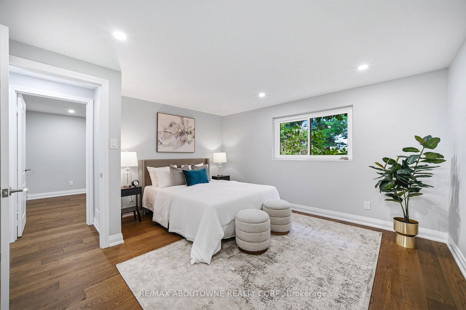 2144 Rebecca Oakville,ON L6L 2A5 — Photo 18