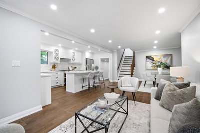 2144 Rebecca Oakville,ON L6L 2A5 — Photo 8