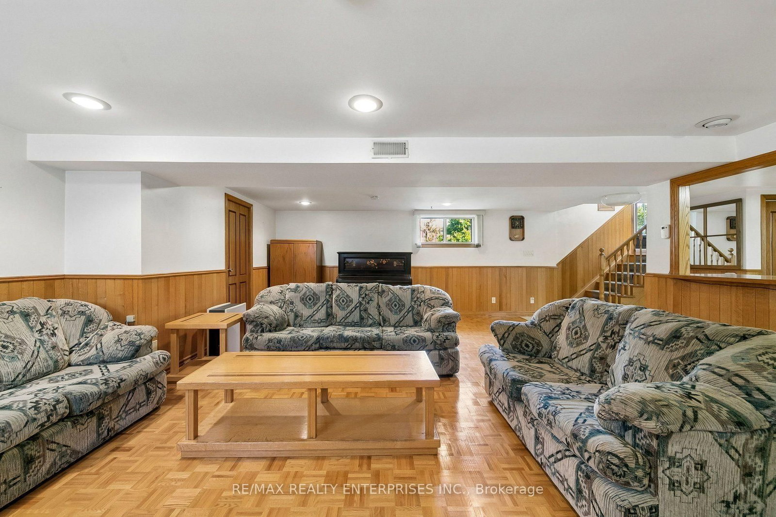 19 Coules Court • Toronto, ON photo 38
