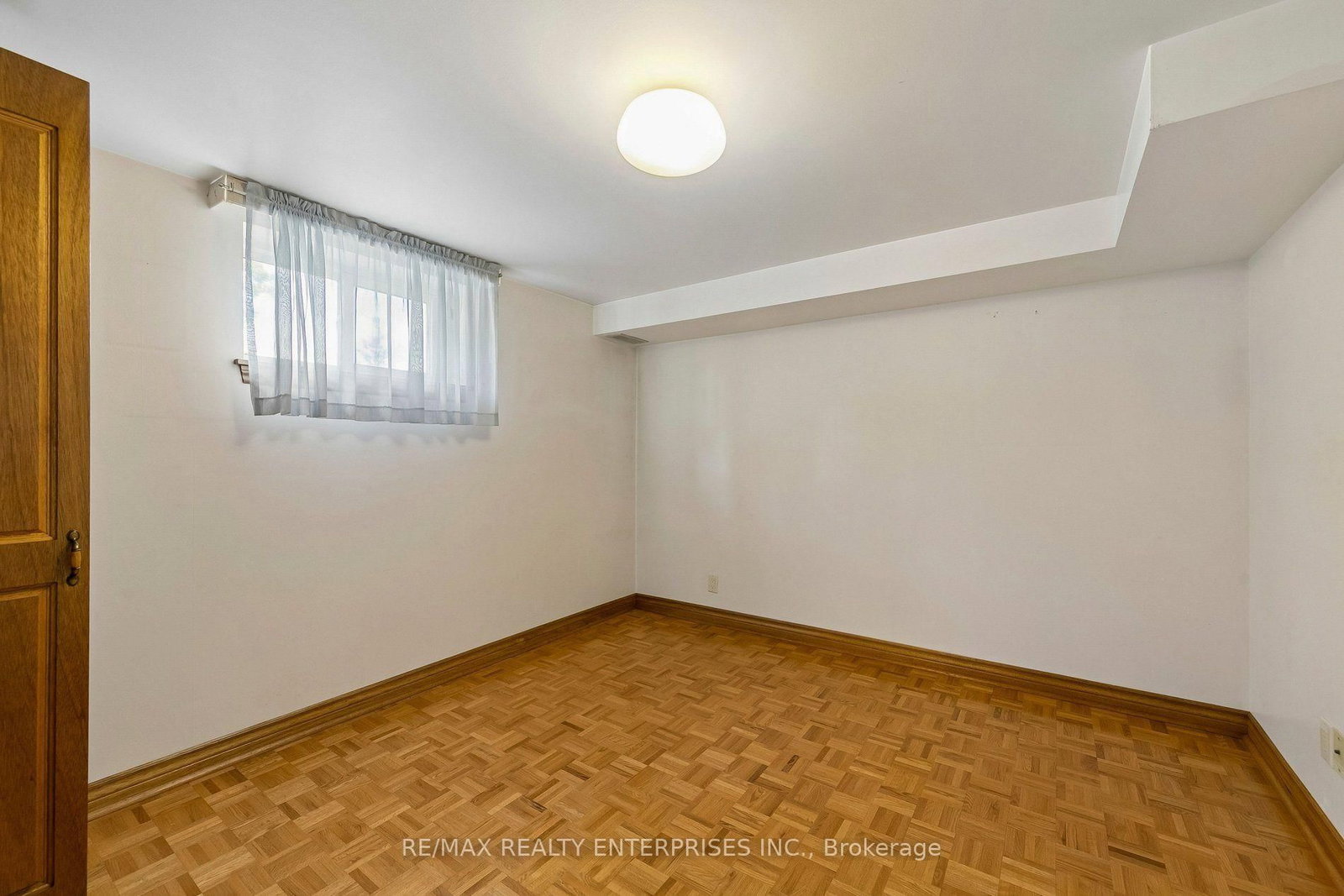 19 Coules Court • Toronto, ON photo 41
