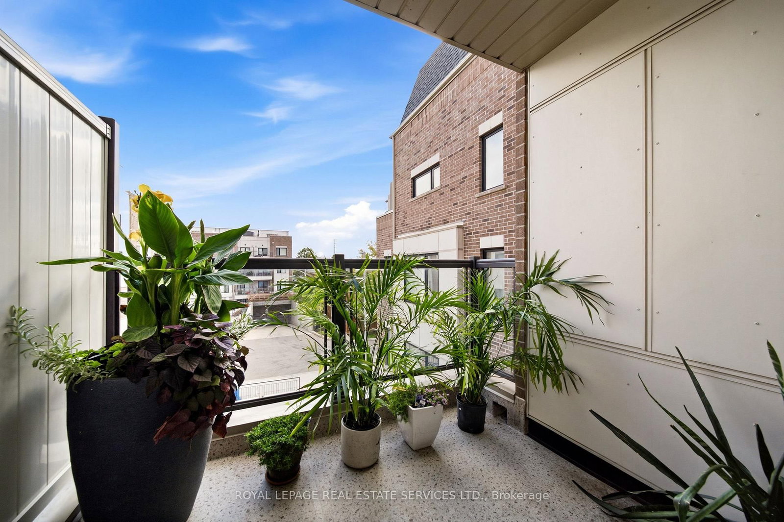 8 Drummond Street • #402 • Toronto, ON photo 14