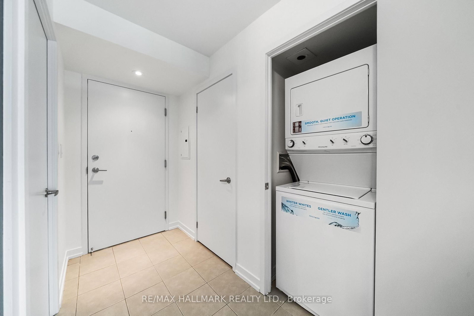 816 Lansdowne Avenue • #103 • Toronto, ON photo 14