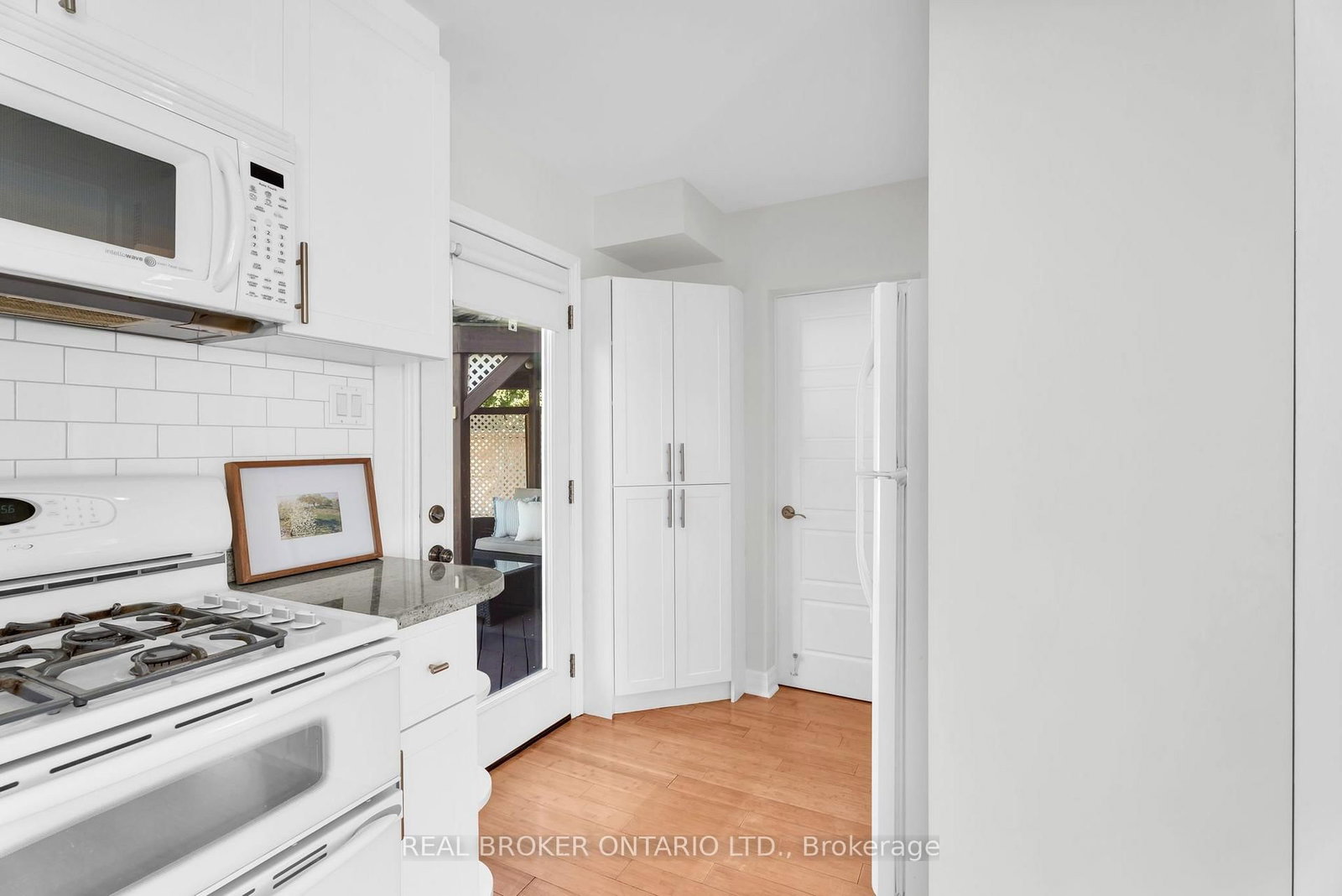 845 Cabot Trail • Milton, ON photo 12