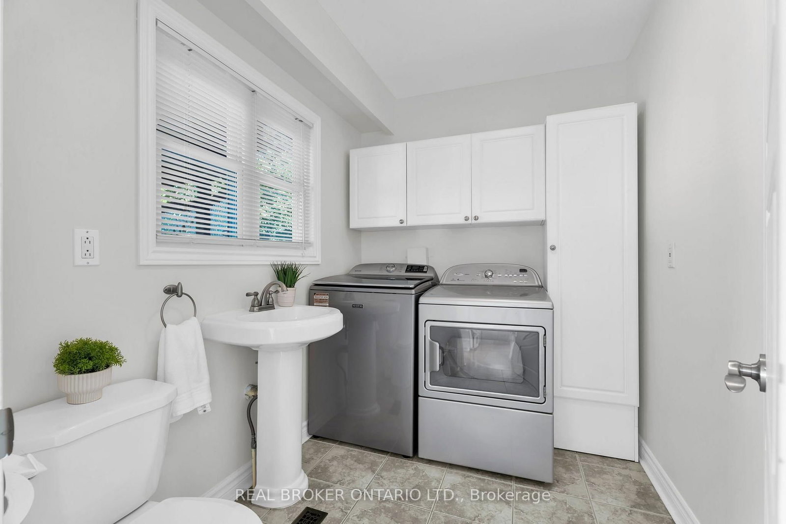 845 Cabot Trail • Milton, ON photo 19