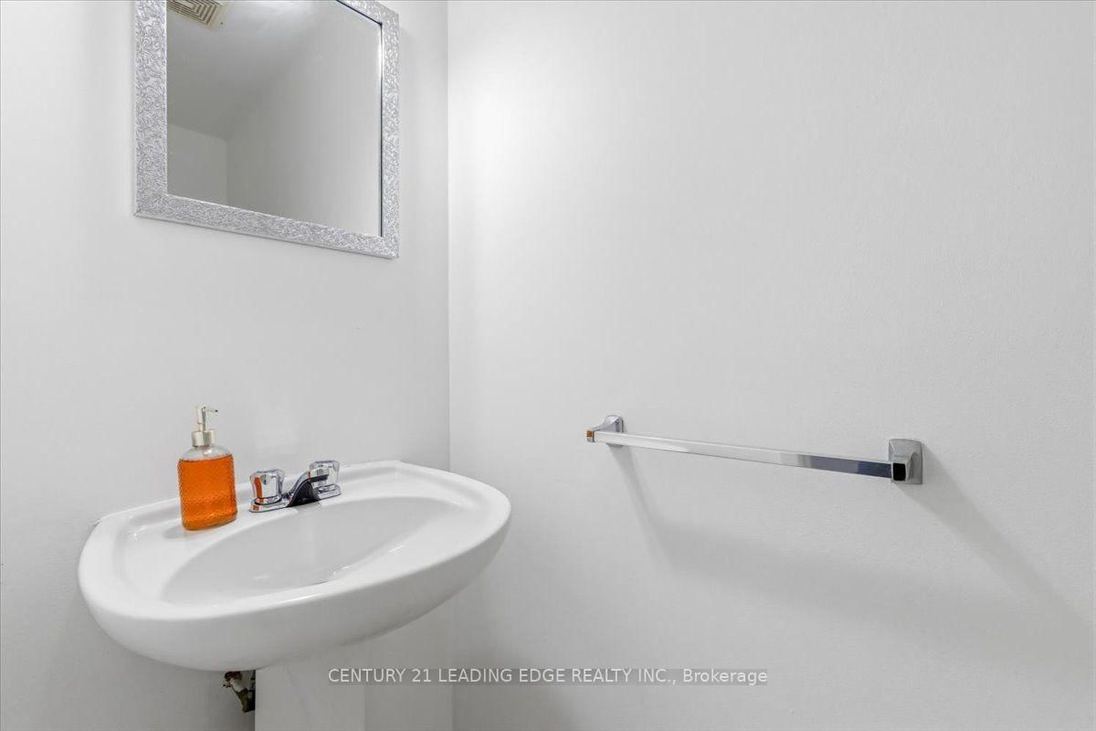 28 Sebastian Cabot Way • #43 • Toronto, ON photo 6