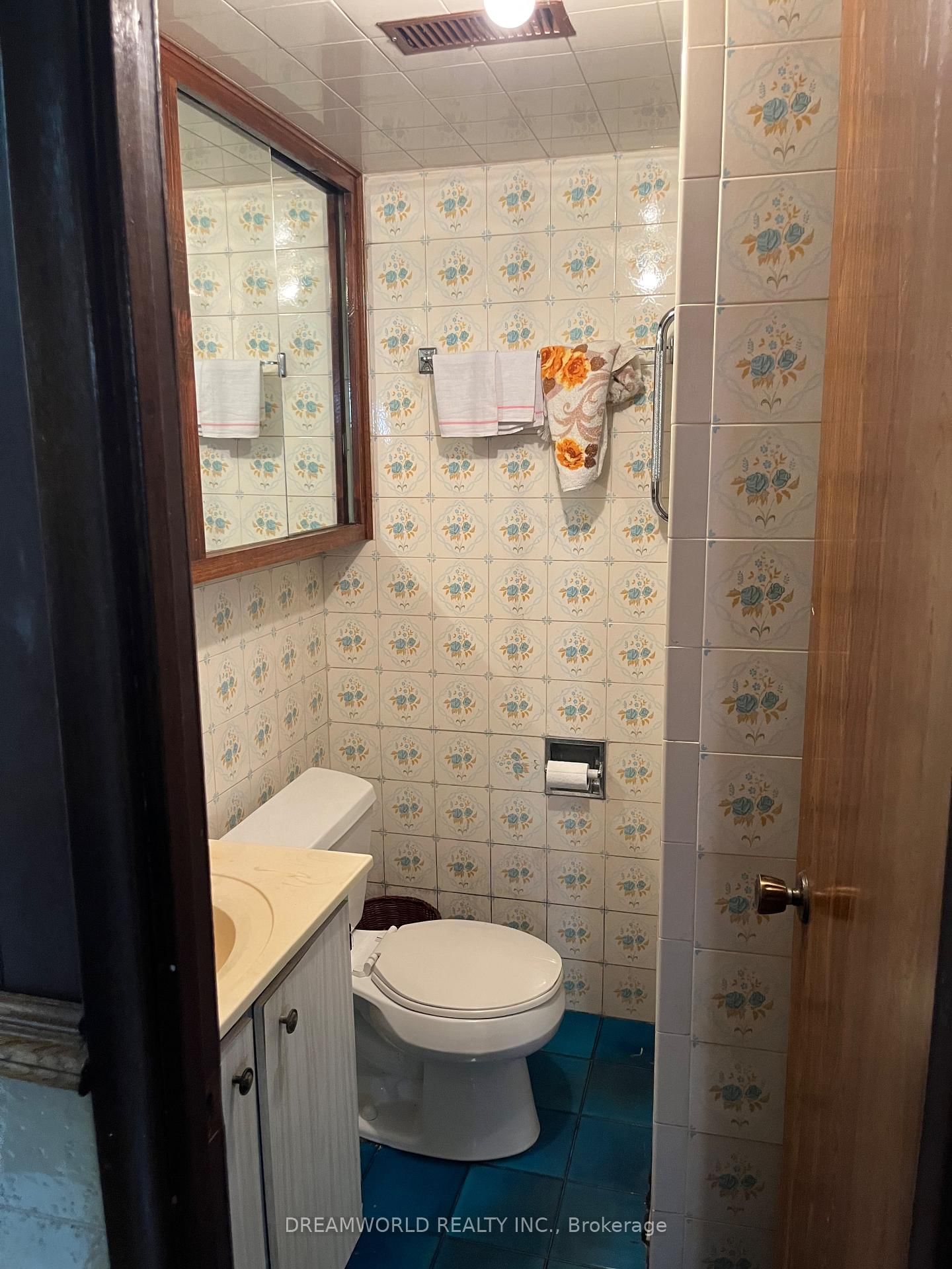 167 Redwater Drive • Toronto, ON photo 15