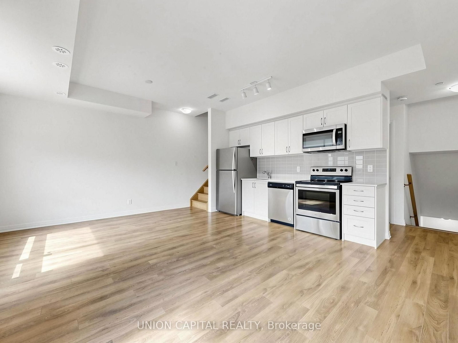 1238 Cawthra Road • #4 • Mississauga, ON photo 10