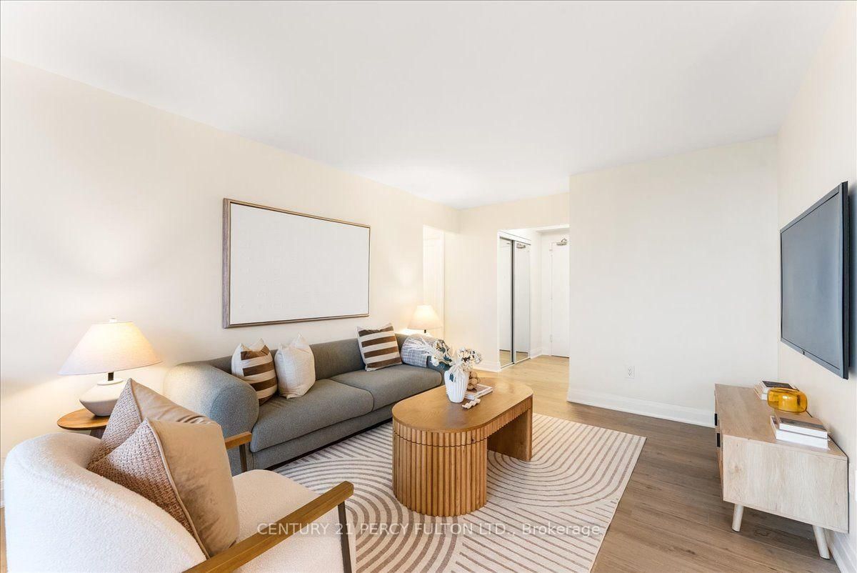 15 London Green Court • #705 • Toronto, ON photo 7