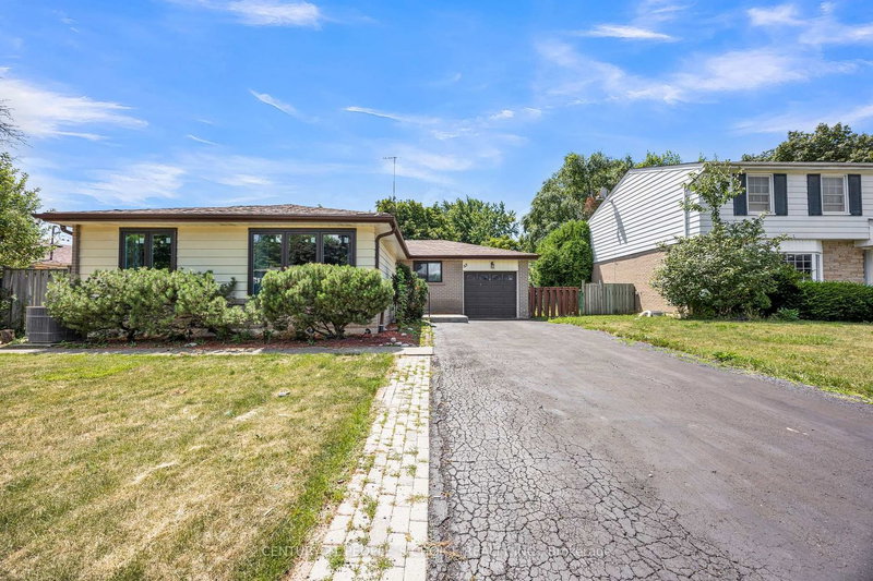 53 Brookland Drive W
