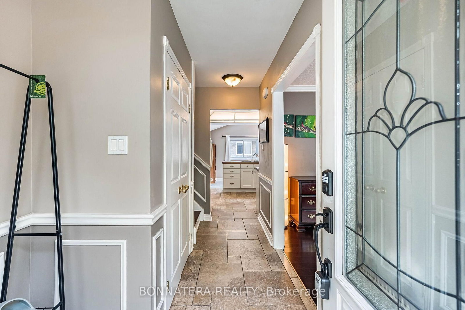 1324 Aldridge Crescent • Burlington, ON photo 3