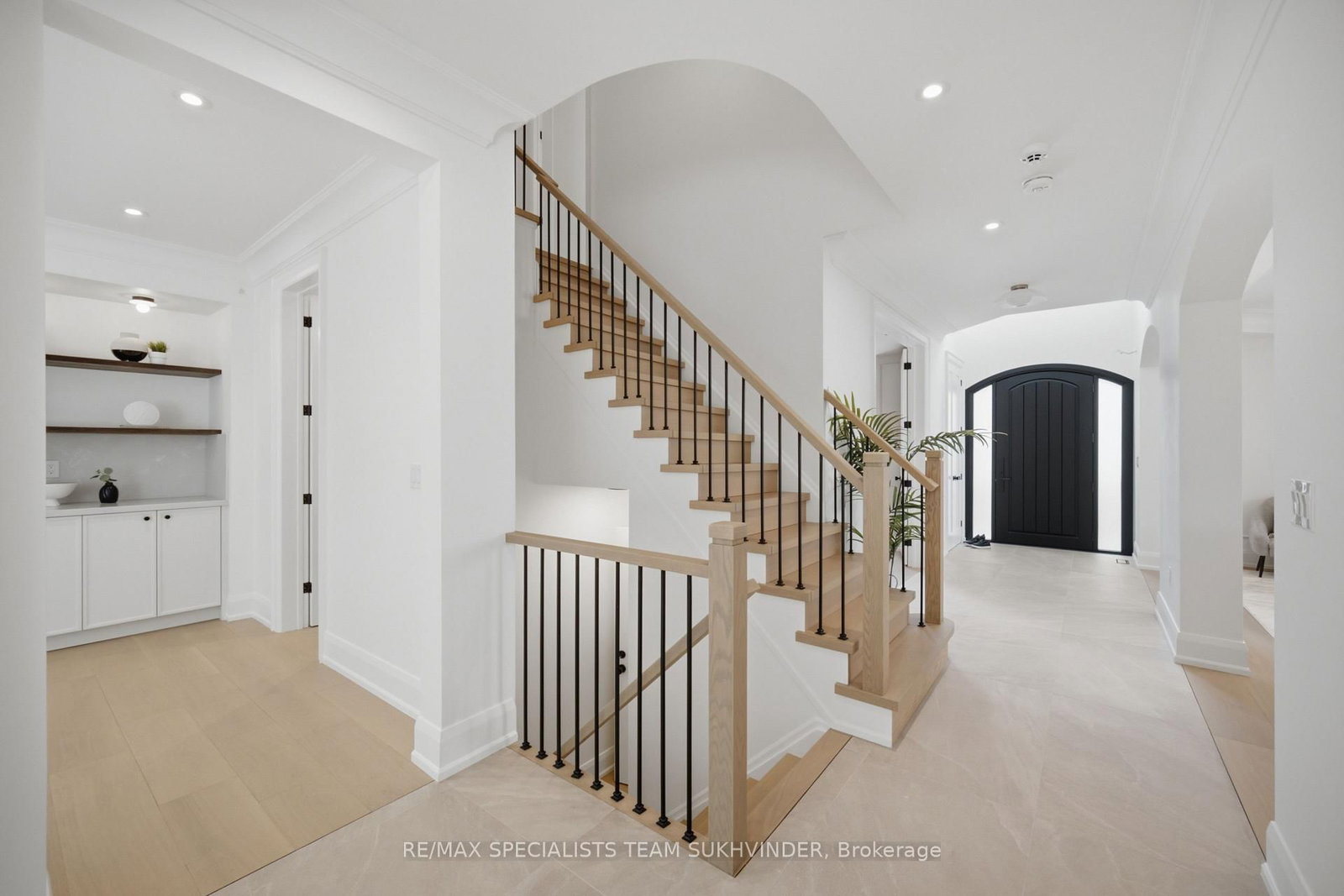 31 Linstock Drive • Brampton, ON photo 16
