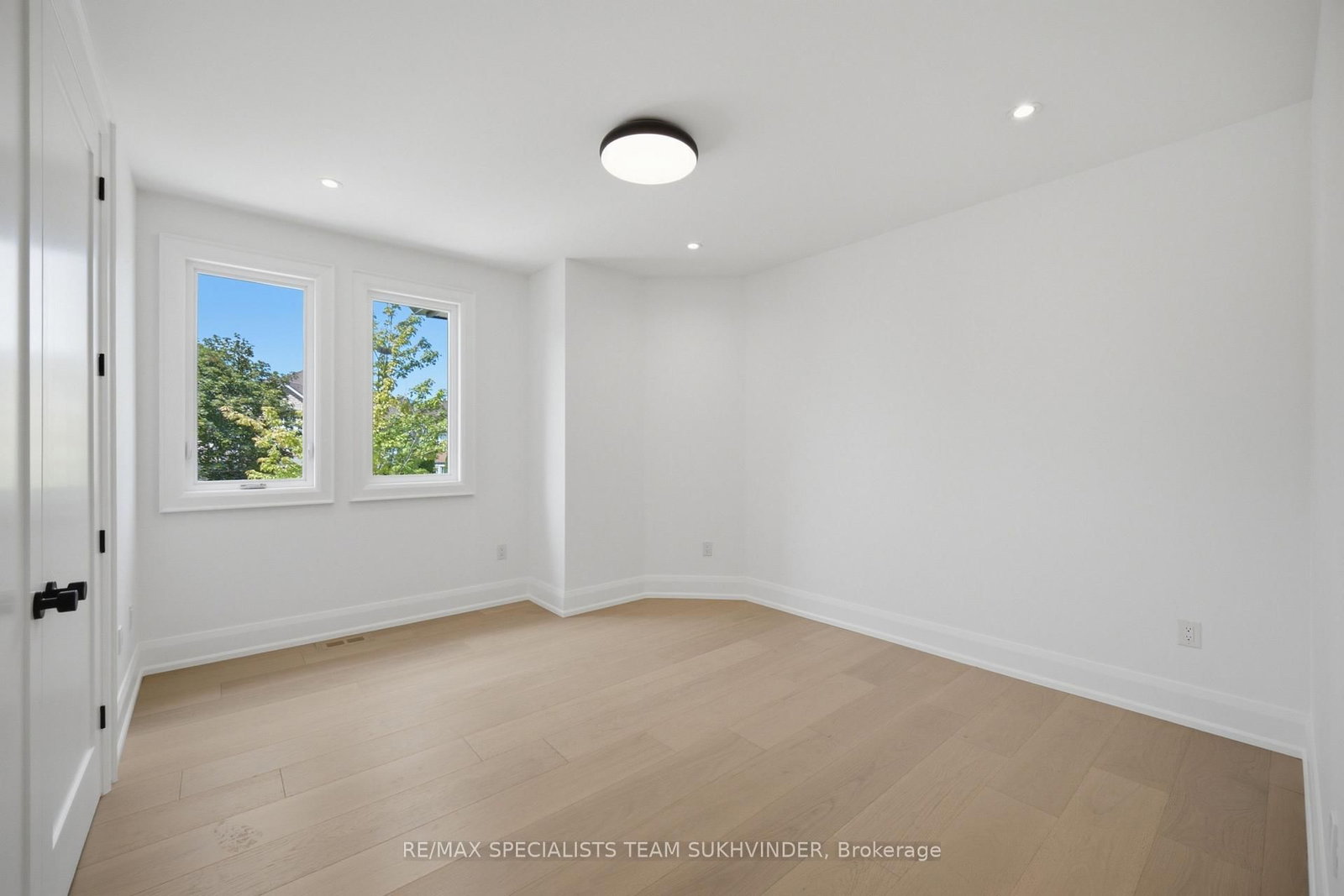 31 Linstock Drive • Brampton, ON photo 21