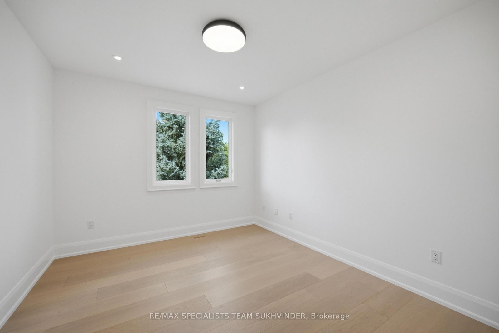 31 Linstock Drive • Brampton, ON photo 27