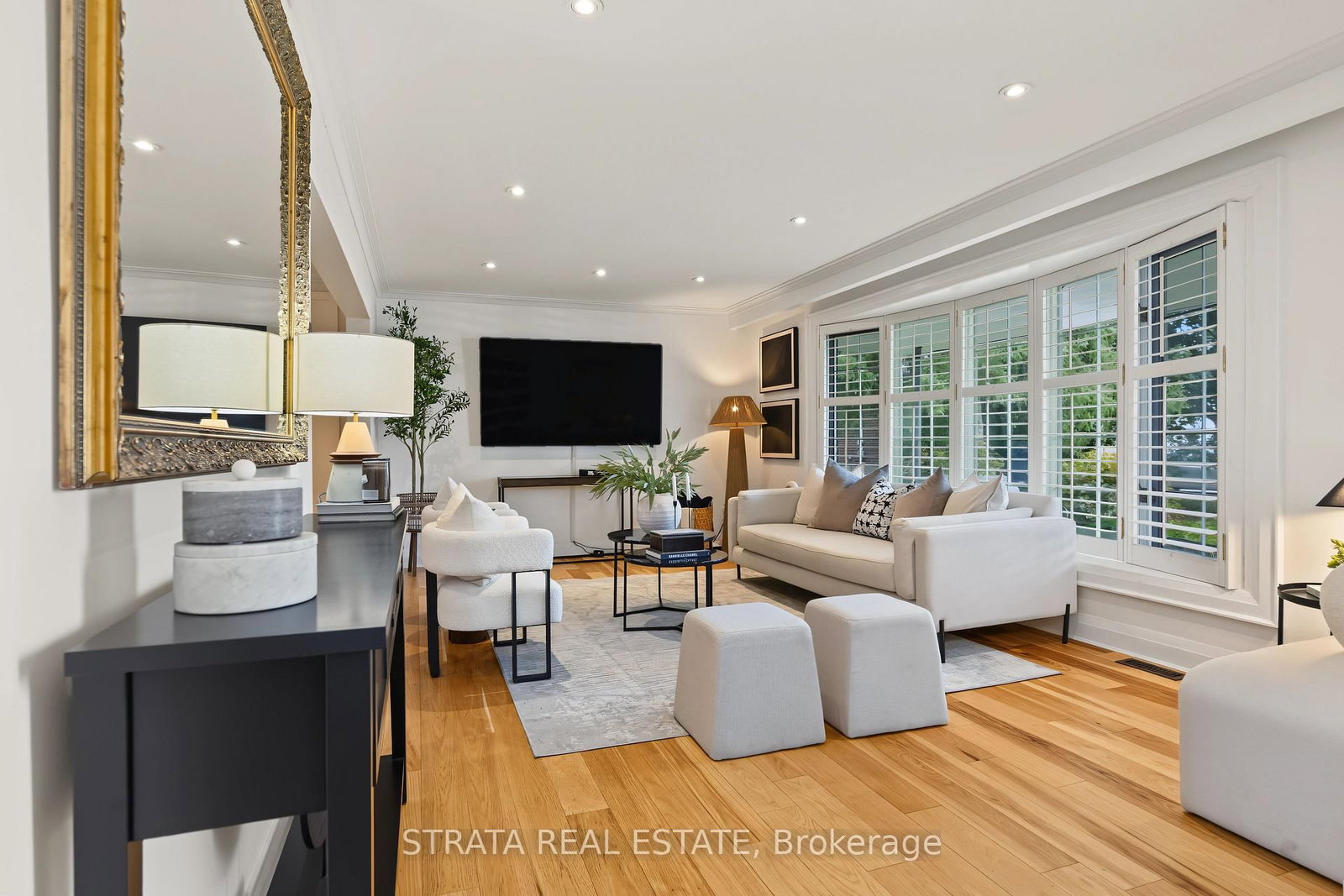 36 Hawthorne Road • Toronto, ON photo 5