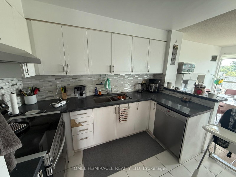 609 - 2177 Burnhamthorpe Road