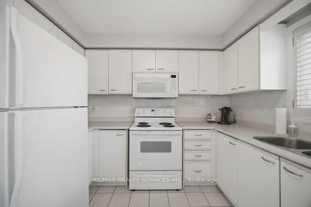 1117 Sherwood Mills Boulevard • Mississauga, ON photo 10
