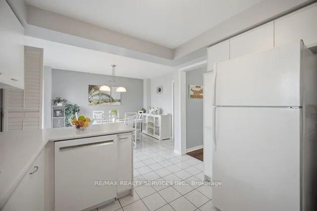 1117 Sherwood Mills Boulevard • Mississauga, ON photo 11
