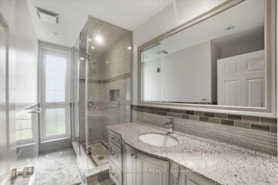 1528 Knareswood Mississauga,ON L5H 2M1 — Photo 24