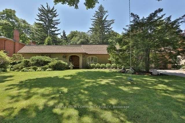 1528 Knareswood Drive • Mississauga, ON photo 3