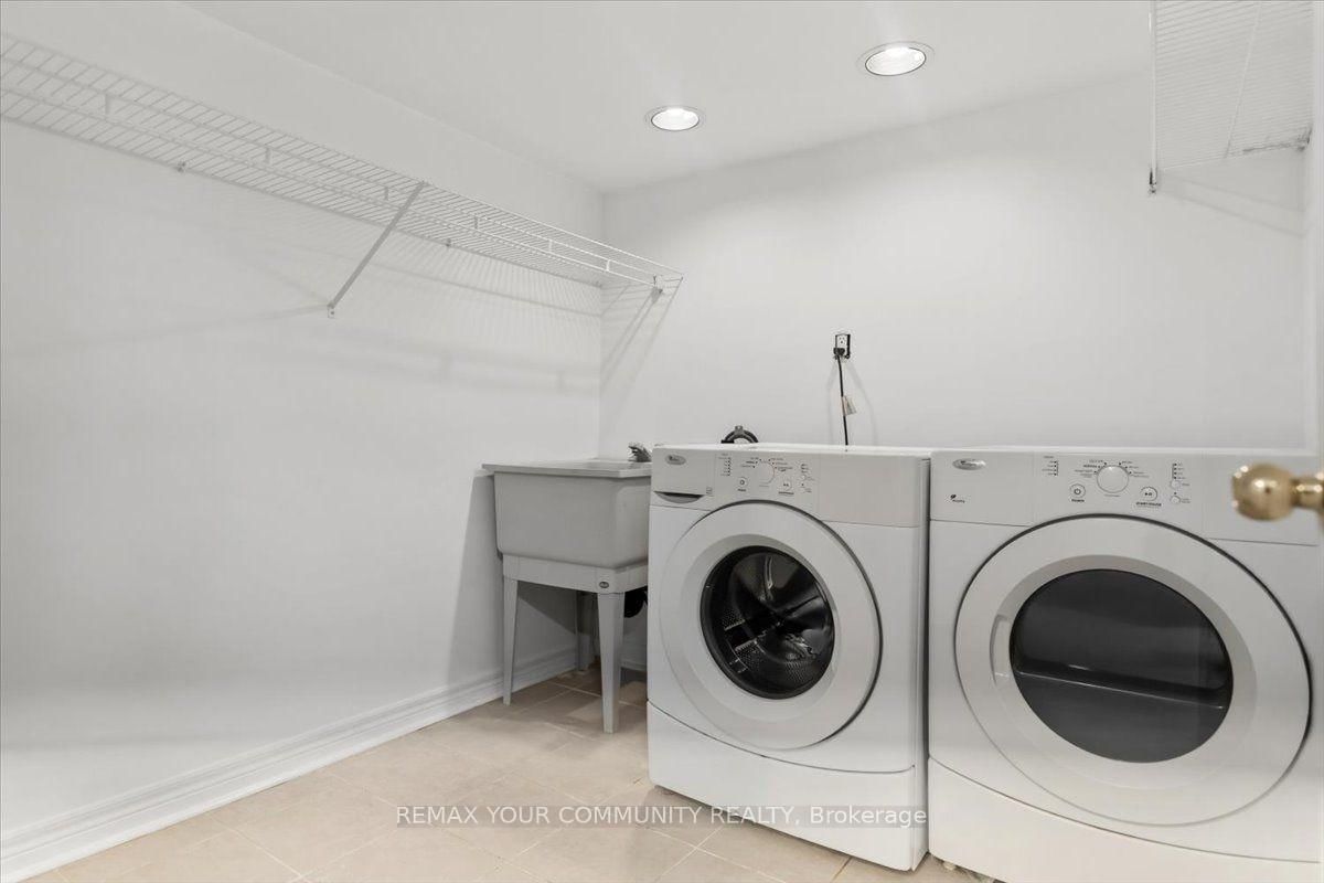 1528 Knareswood Drive • Mississauga, ON photo 33