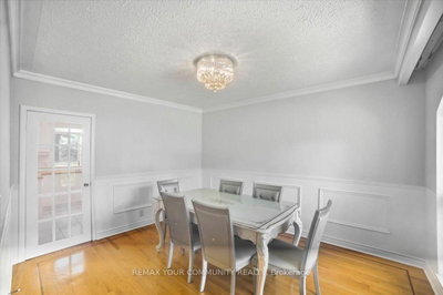 1528 Knareswood Drive • Mississauga, ON photo 9