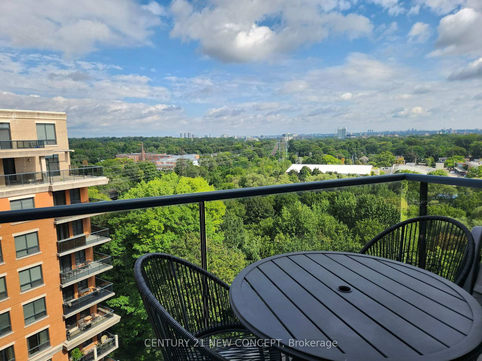 1204-2 Aberfoyle Cres, Toronto, view 12