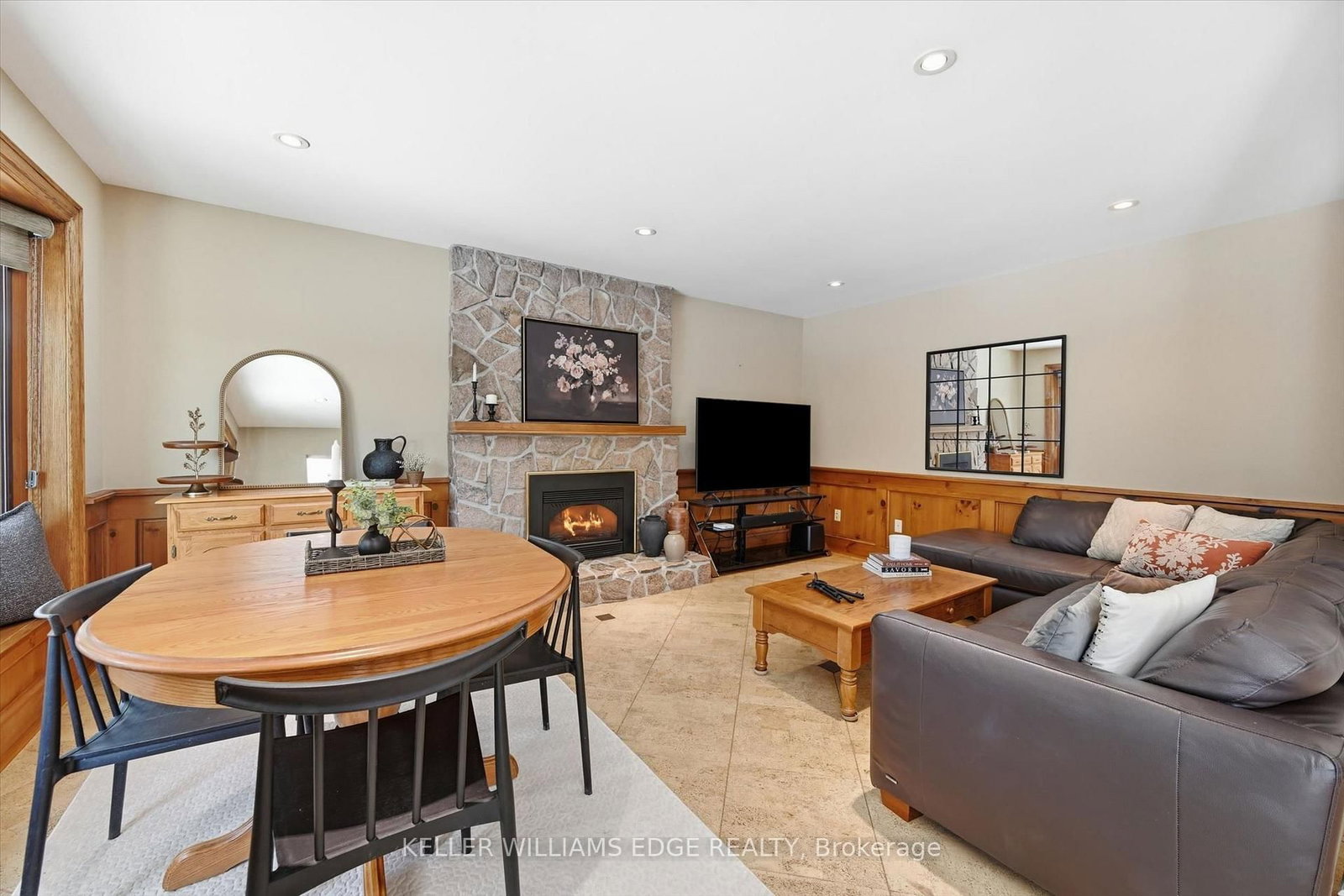 1472 Livery Lane • Oakville, ON photo 16
