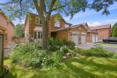1472 Livery Lane • Oakville, ON photo 2