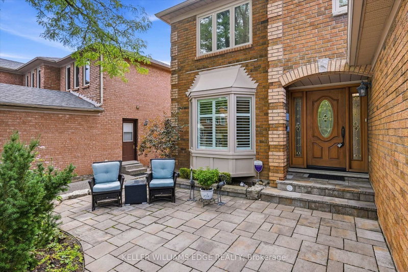 1472 Livery Lane photo 4