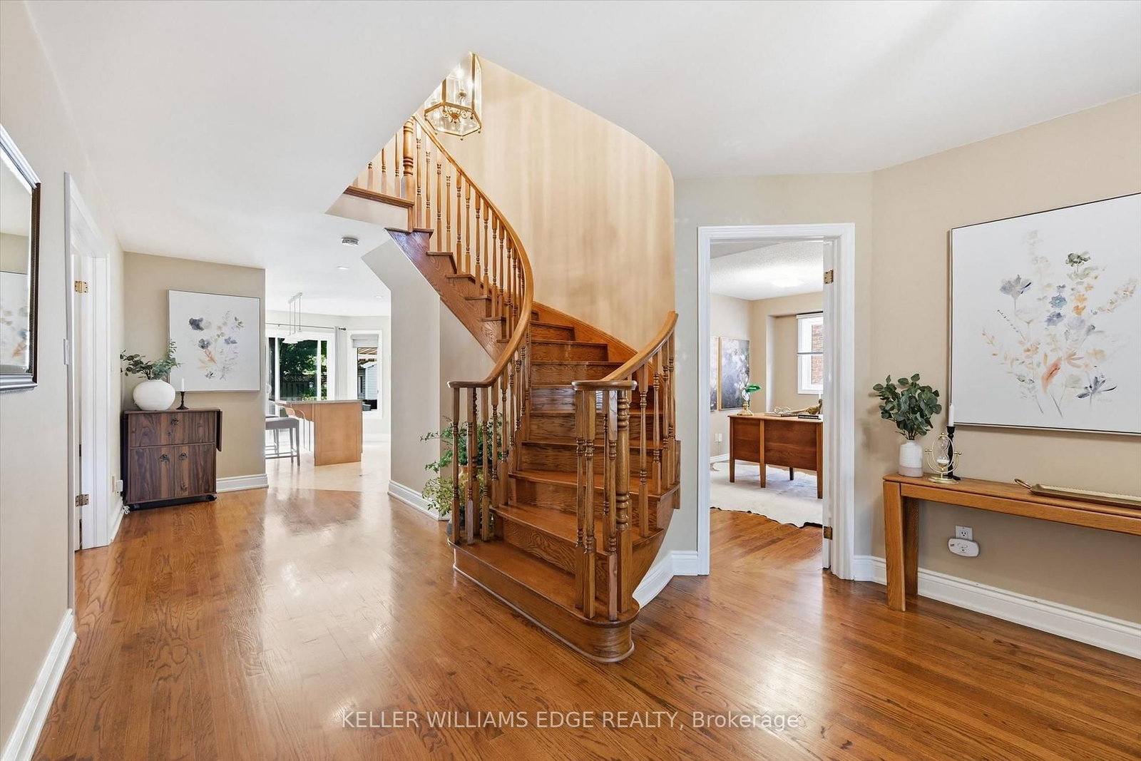 1472 Livery Lane • Oakville, ON photo 6