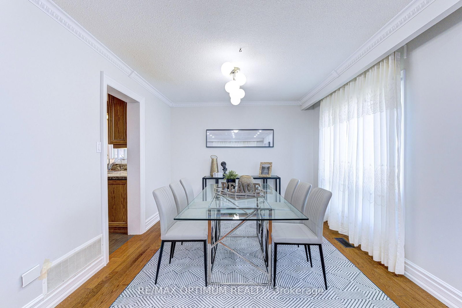 2498 Privet Crescent • Mississauga, ON photo 8