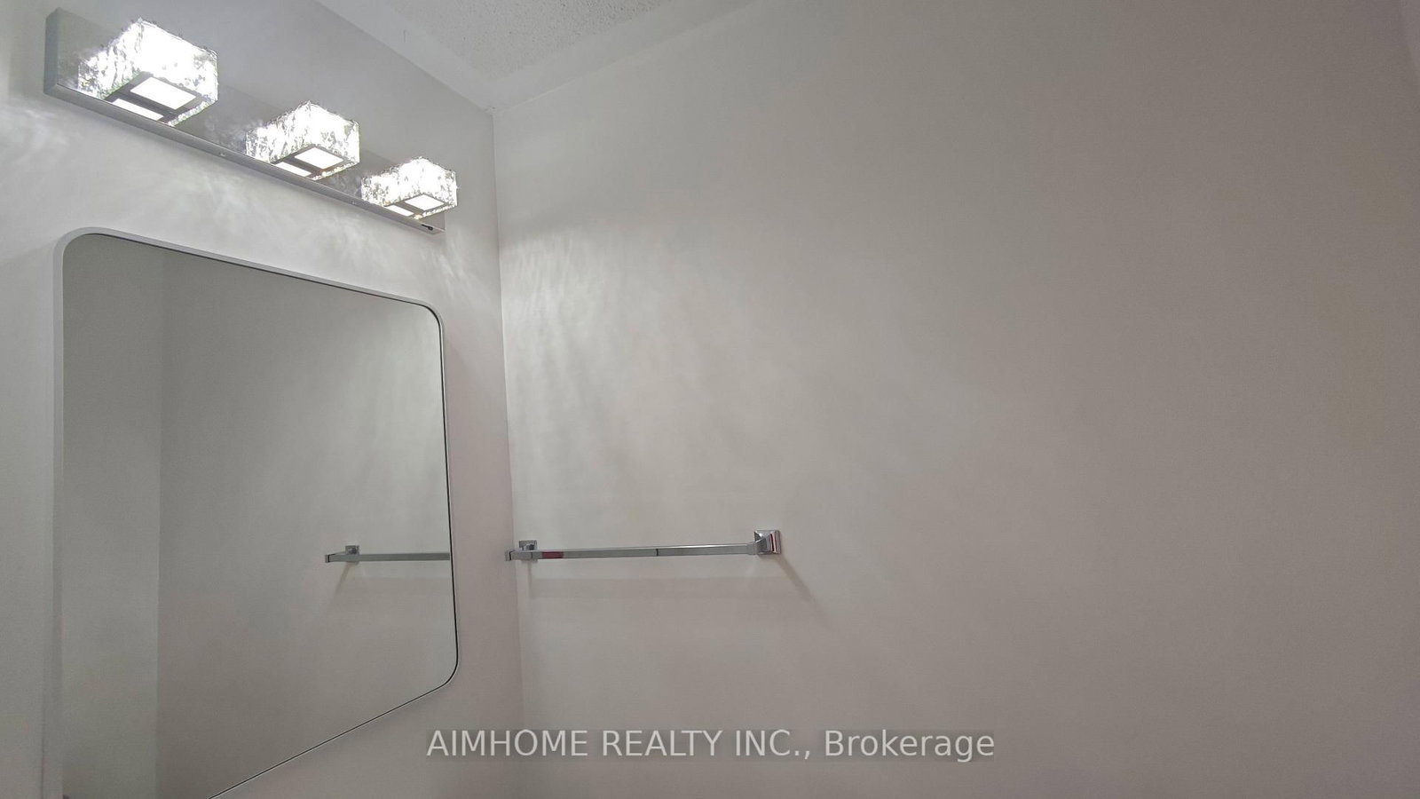 340 KITTRIDGE Road • Oakville, ON photo 9