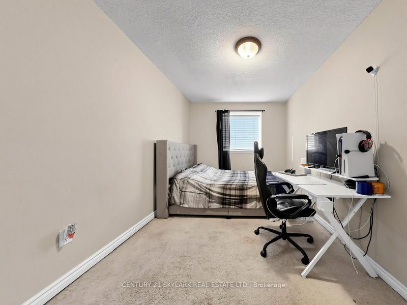 164 Moregate Brampton,ON L6S 3K9 — Photo 12