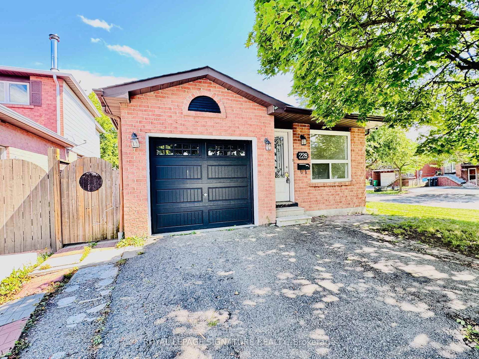 228 Martindale Crescent • Brampton, ON photo 1
