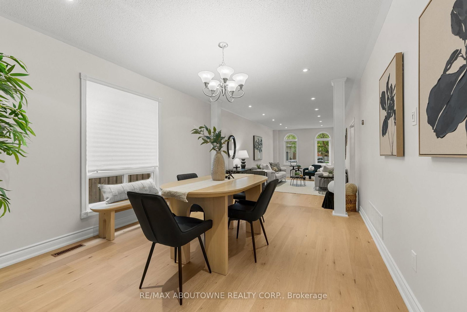 435 March Crescent • Oakville, ON photo 18