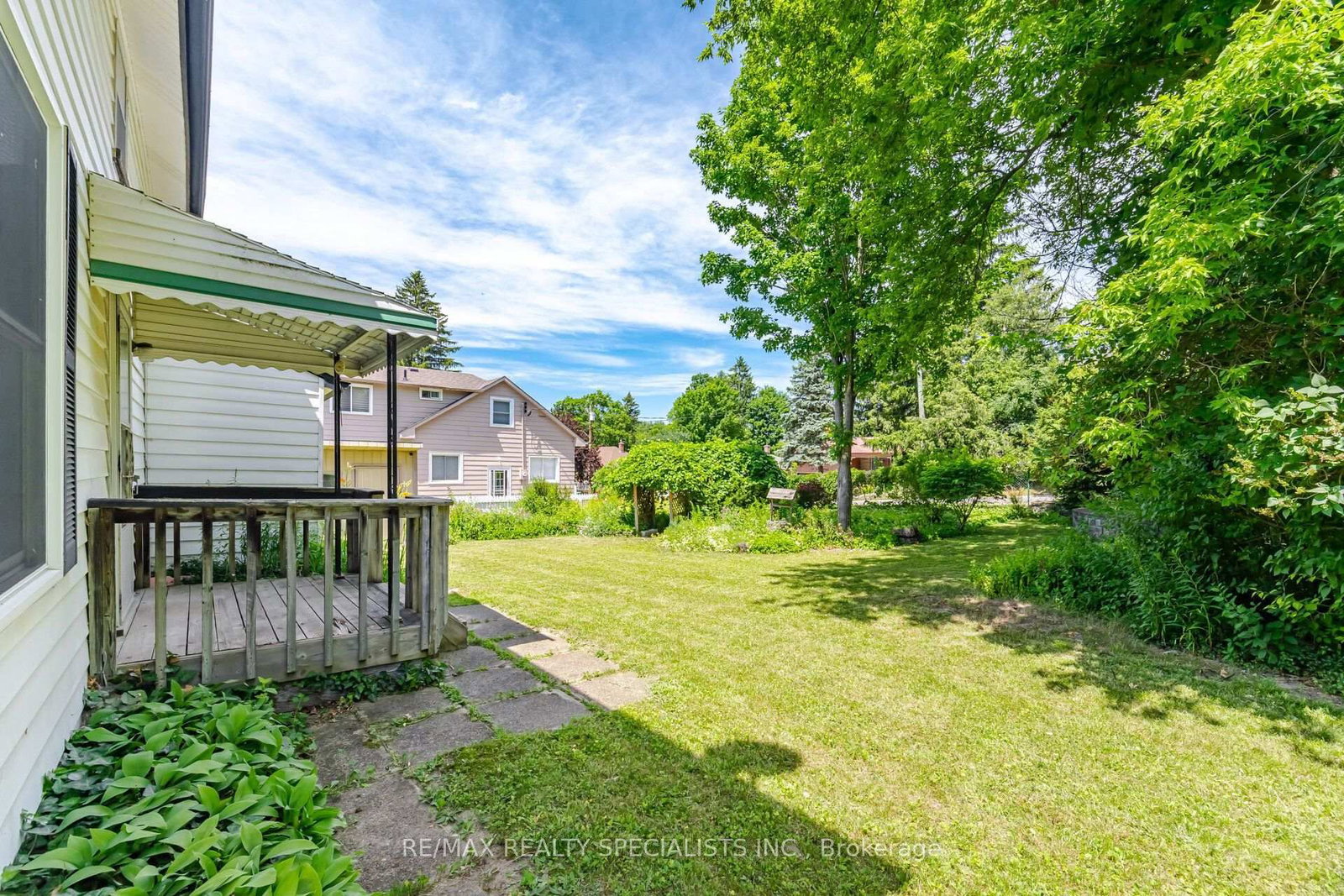 173 Victoria Street • Caledon, ON photo 8