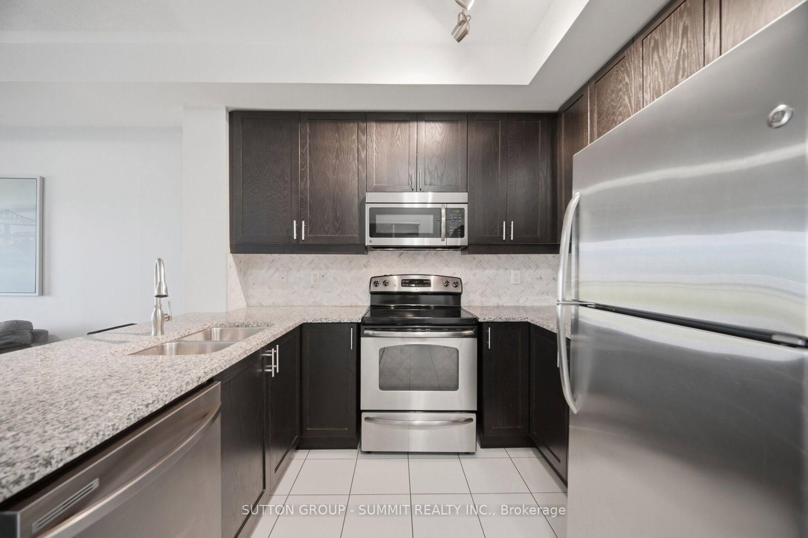 570 Lolita Gardens • #418 • Mississauga, ON photo 10