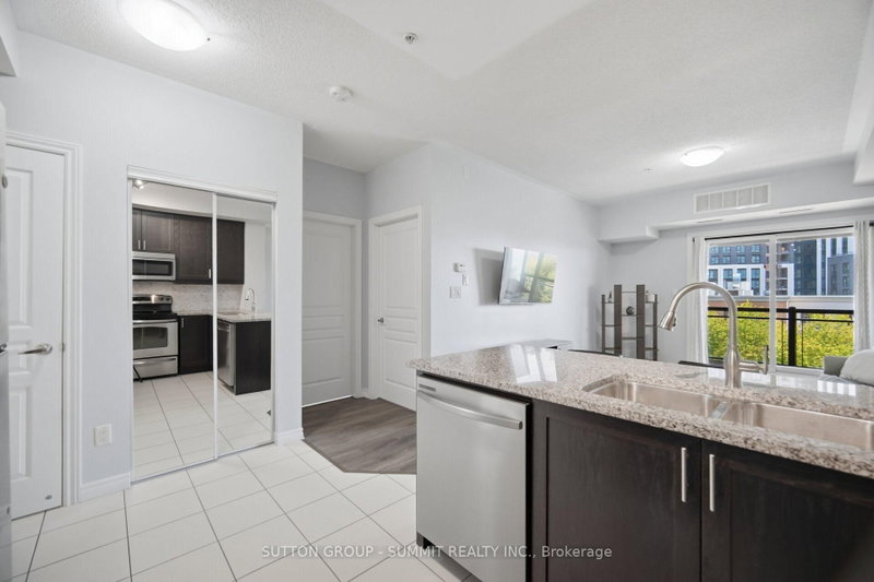 570 Lolita Mississauga,ON L5A 0A1 — Photo 11